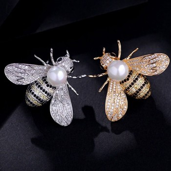 Famous Brand Design Insect Series Brooch Women Delicate Little Bee Brooches Crystal Rhinestone Pin Brooch Jewelry Gifts For Girl